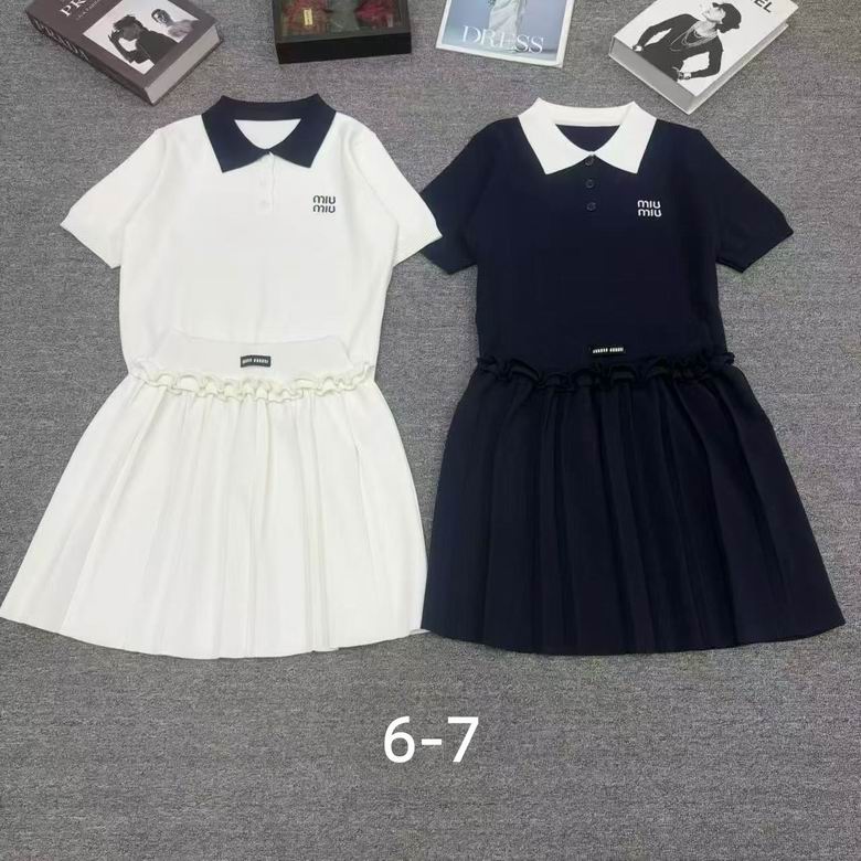 MiuMiu S-XL 208
